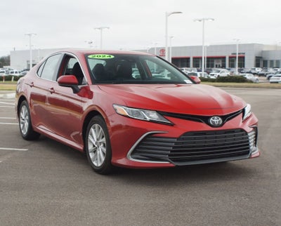 2024 Toyota Camry LE