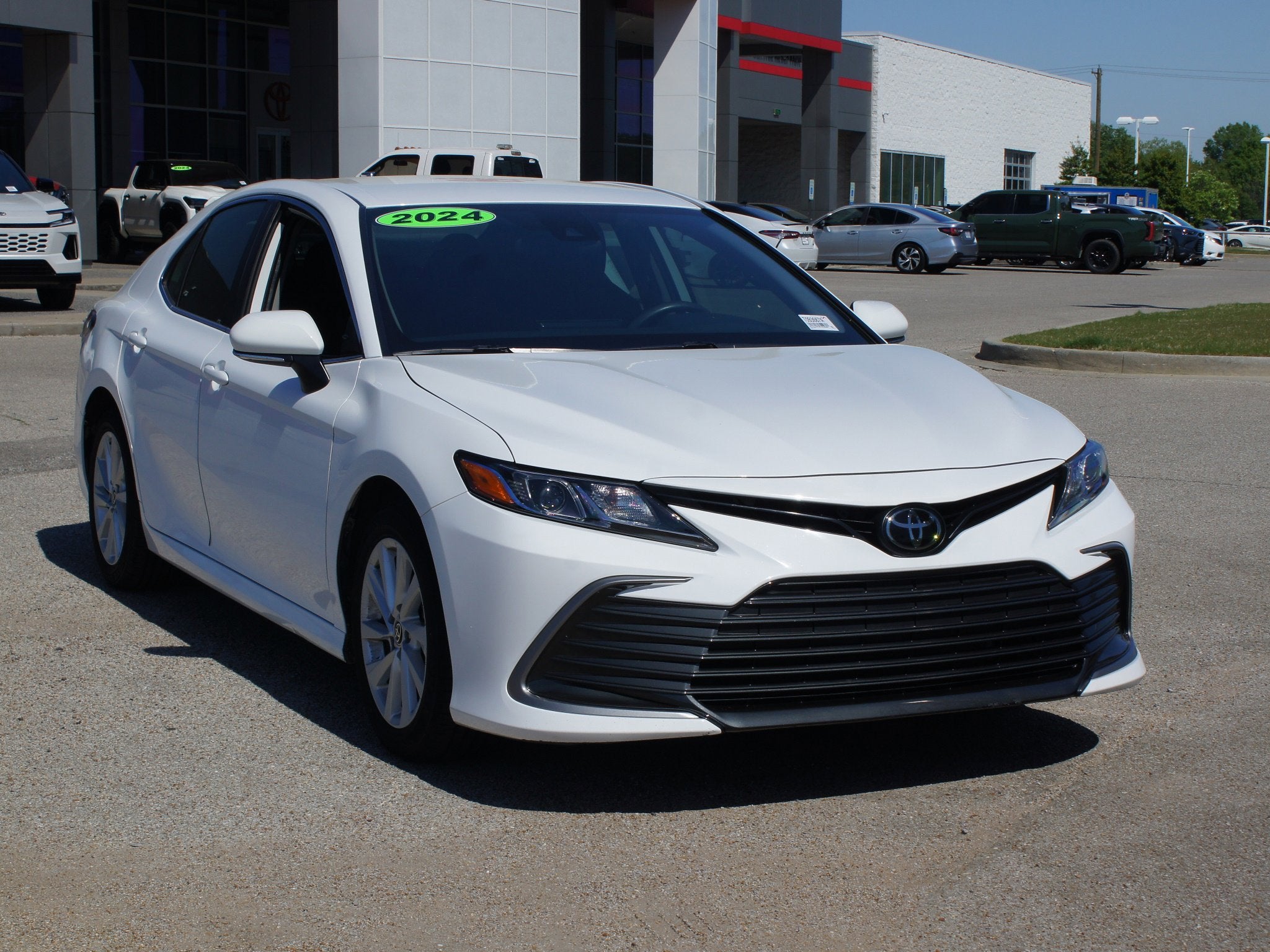 2024 Toyota Camry LE