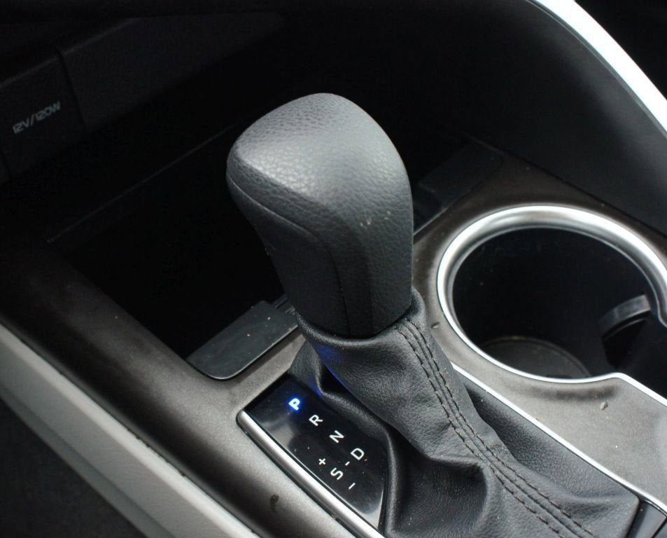 2024 Toyota Camry Hybrid LE