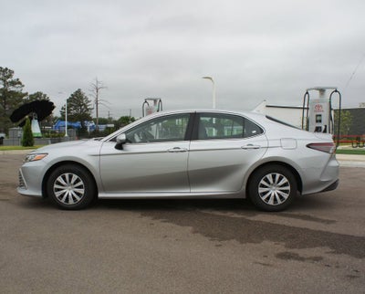 2024 Toyota Camry Hybrid LE
