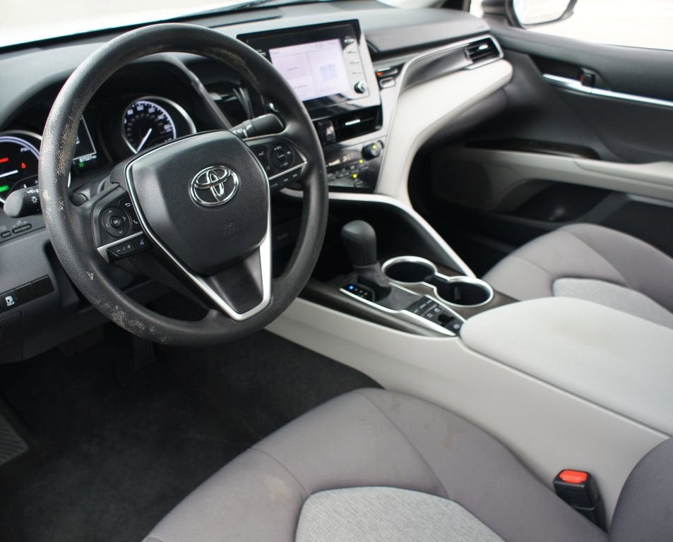 2024 Toyota Camry Hybrid LE