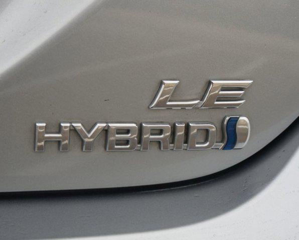 2024 Toyota Camry Hybrid LE