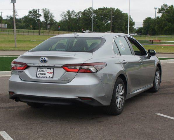 2024 Toyota Camry Hybrid LE