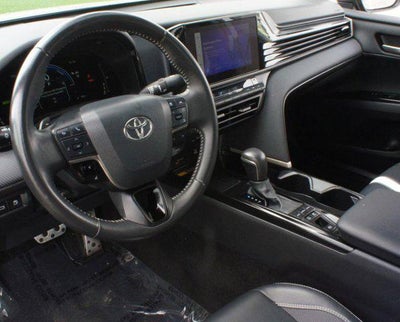 2025 Toyota Camry SE