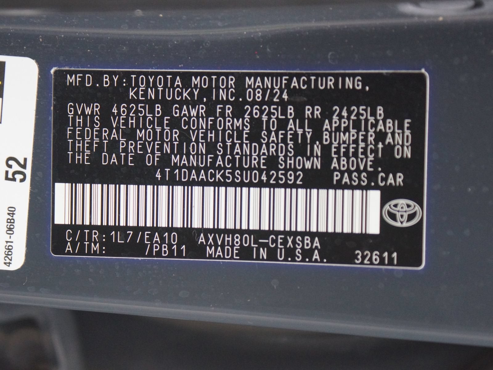 2025 Toyota Camry SE