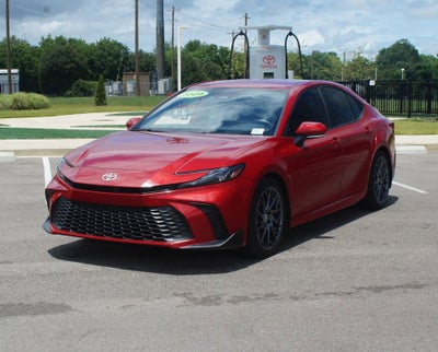 2025 Toyota Camry SE