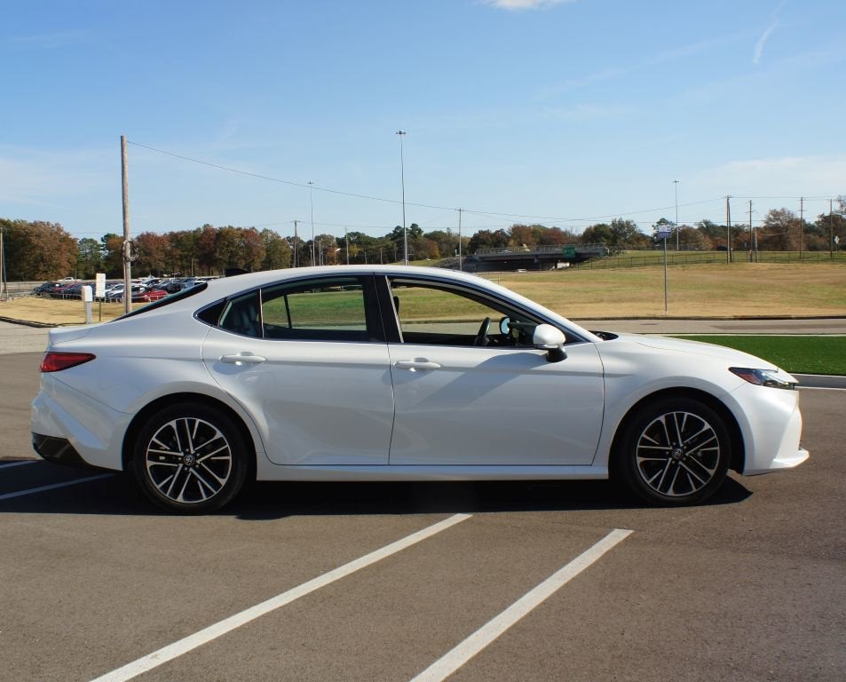 2025 Toyota Camry XLE