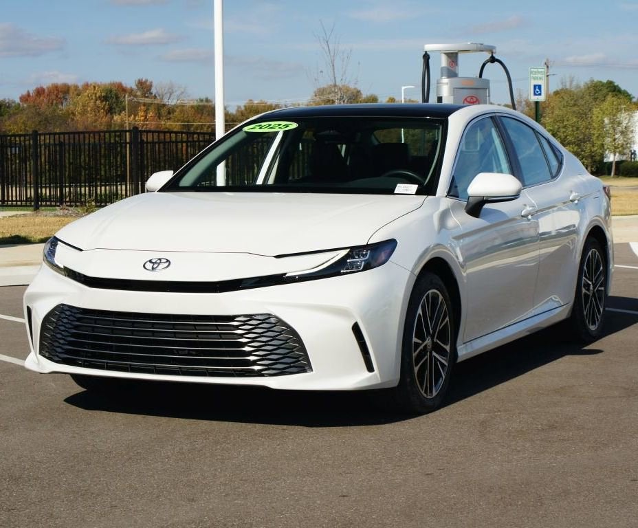 2025 Toyota Camry XLE
