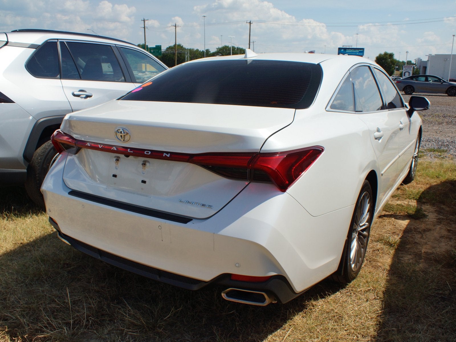 2022 Toyota Avalon Limited