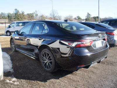 2024 Toyota Camry SE