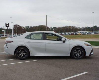 2024 Toyota Camry Base