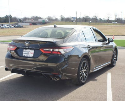 2023 Toyota Camry SE