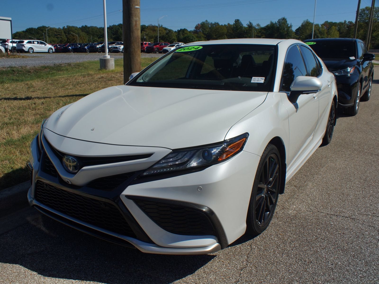 2024 Toyota Camry Hybrid XSE