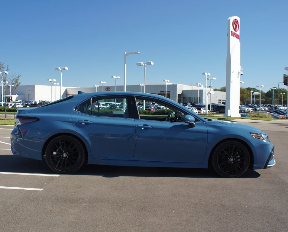 2024 Toyota Camry Hybrid XSE