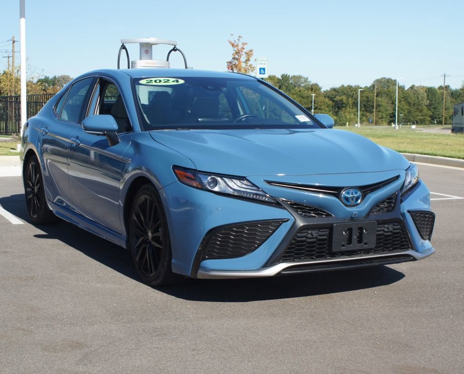 2024 Toyota Camry Hybrid XSE