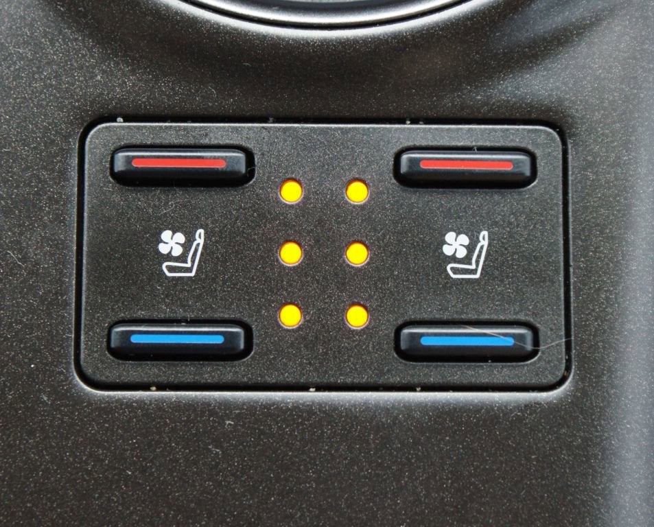 2021 Toyota Camry XSE V6