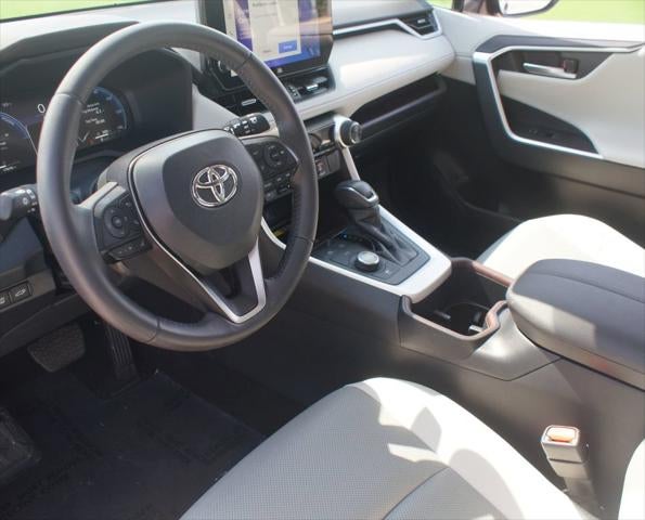 2024 Toyota RAV4 Hybrid Limited