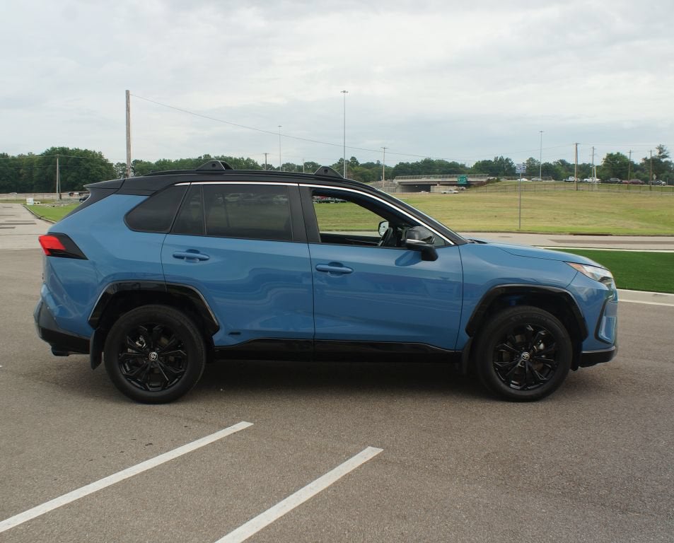 2023 Toyota RAV4 Hybrid XSE