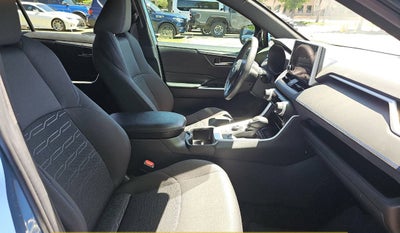 2024 Toyota RAV4 Hybrid SE