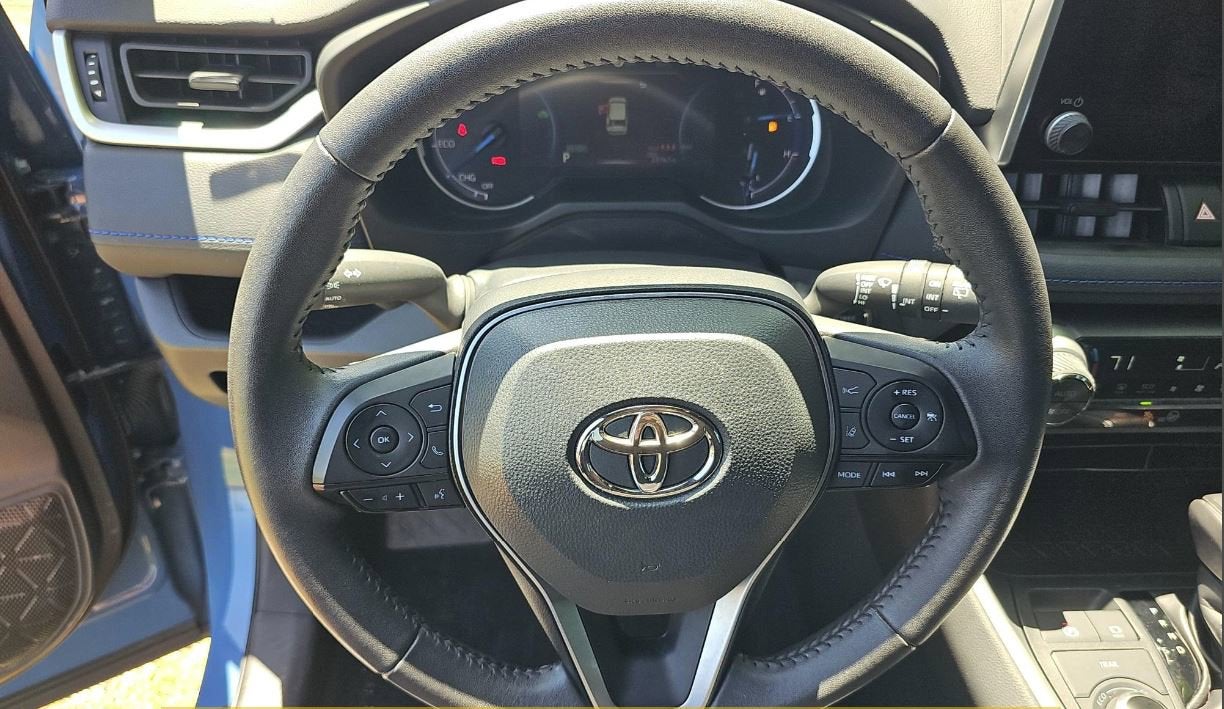 2024 Toyota RAV4 Hybrid SE