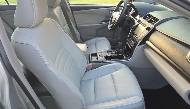 2016 Toyota Camry XLE