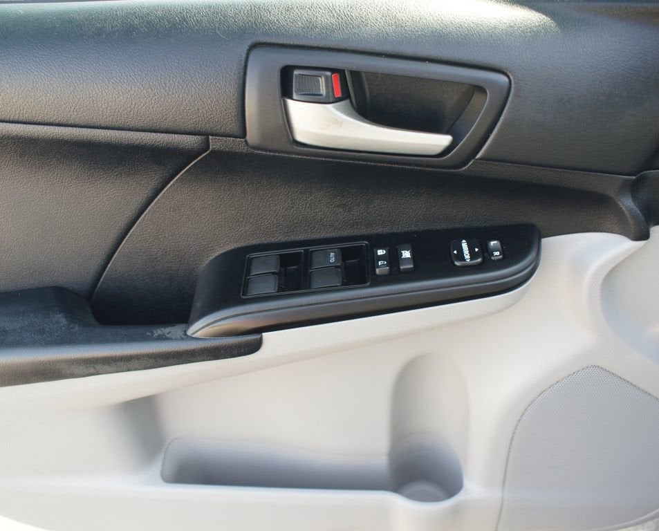 2012 Toyota Camry L
