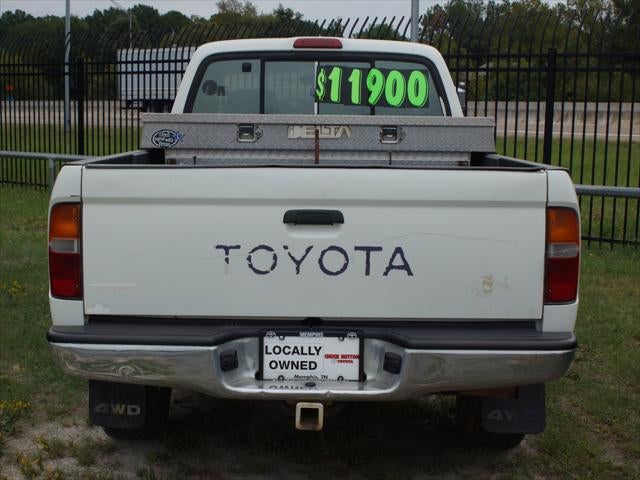 1995 Toyota Tacoma Base