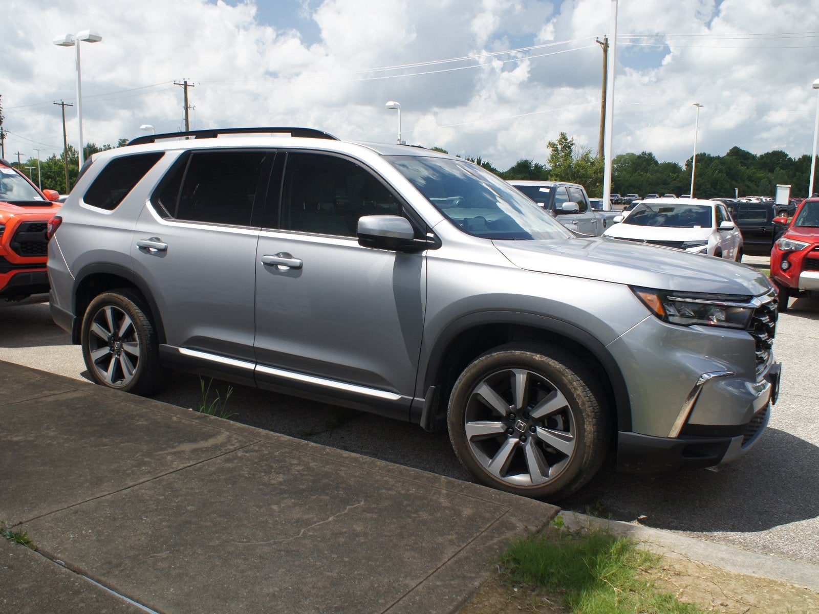 2025 Honda Pilot Touring