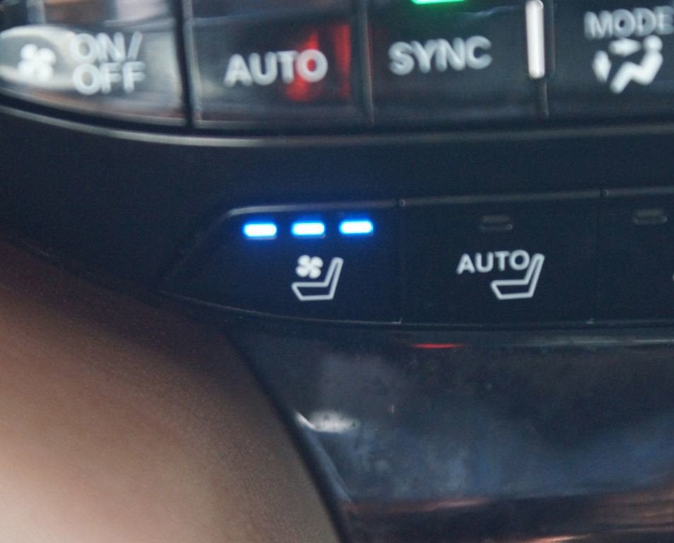 2023 Acura MDX w/Advance Package