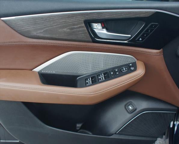 2023 Acura MDX w/Advance Package