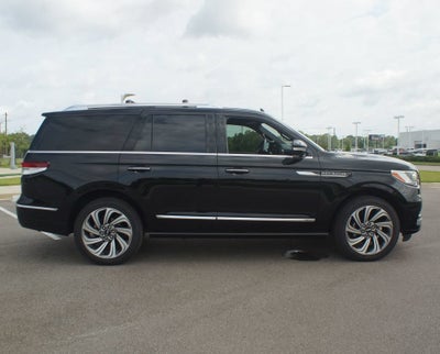 2022 Lincoln Navigator Reserve