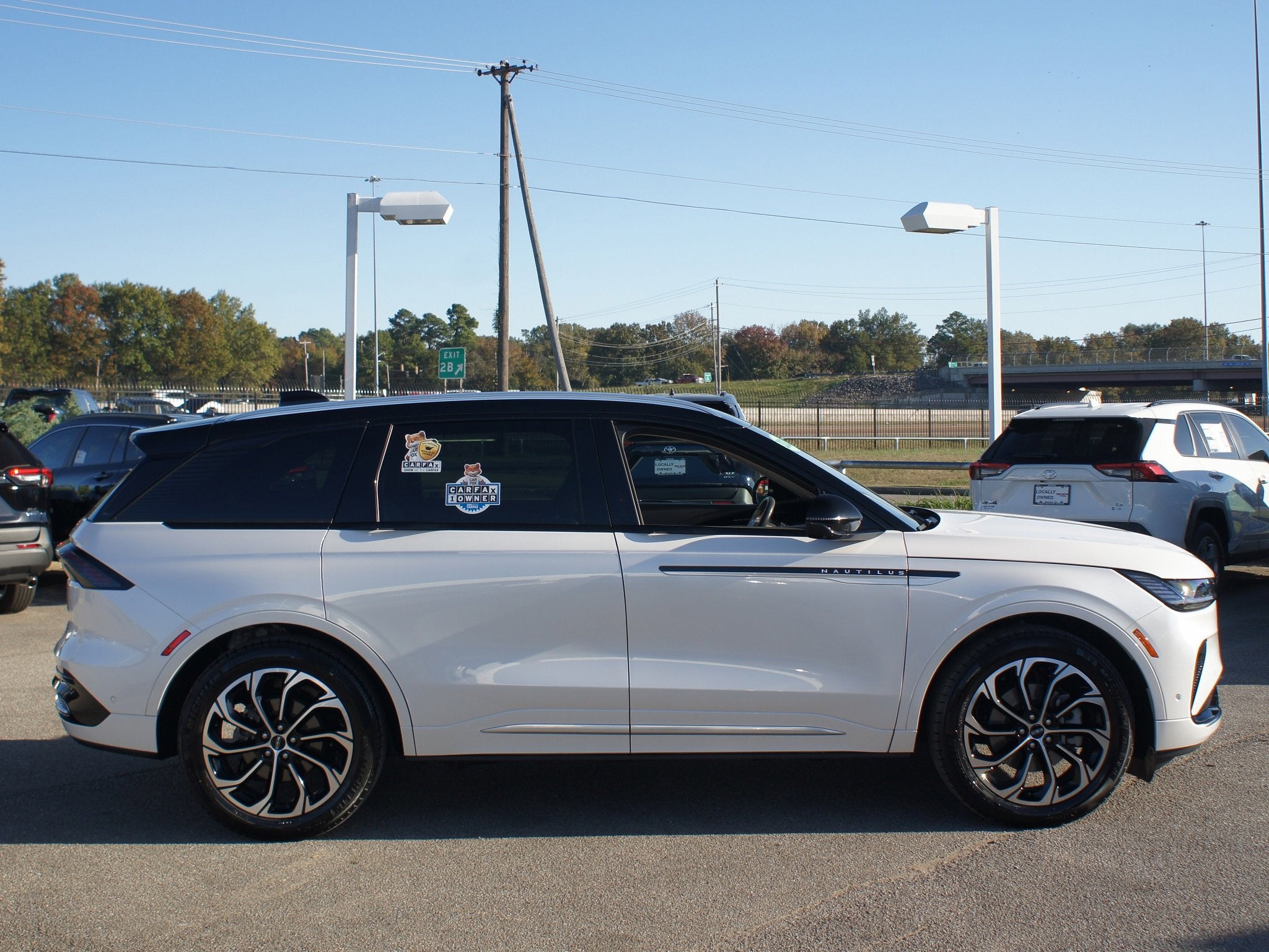 2024 Lincoln Nautilus Reserve