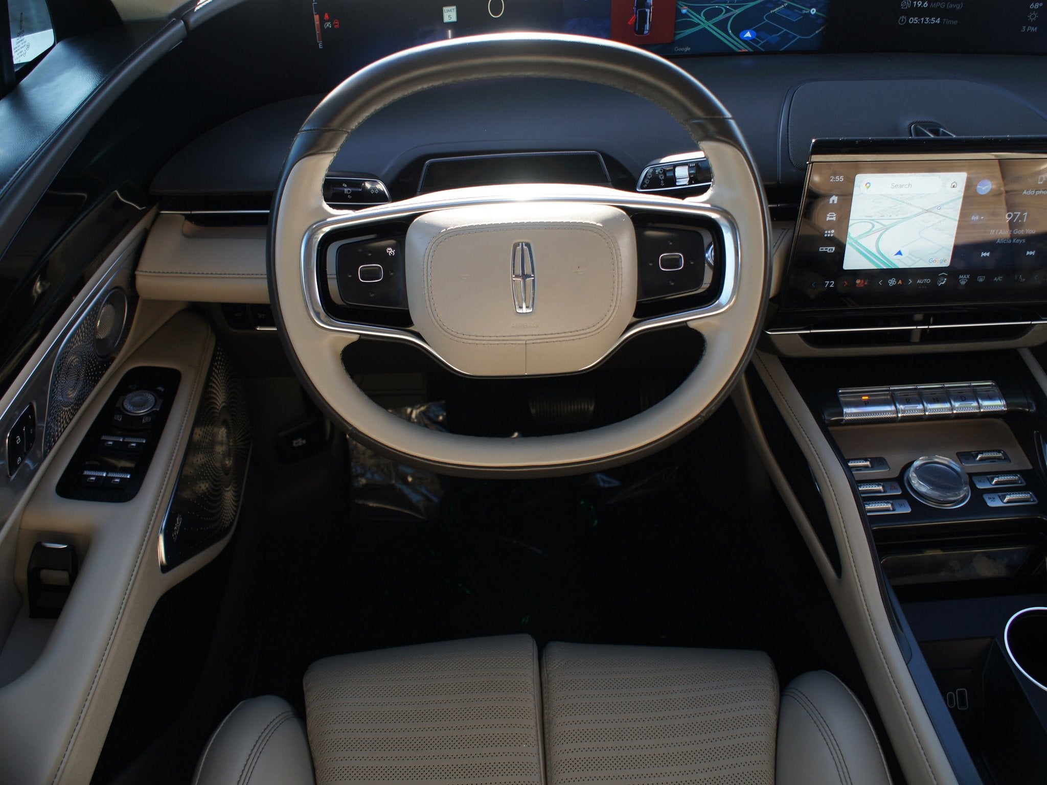 2024 Lincoln Nautilus Reserve