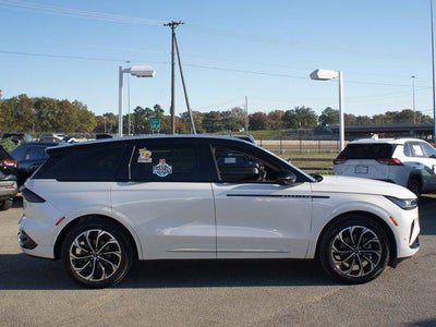 2024 Lincoln Nautilus Reserve