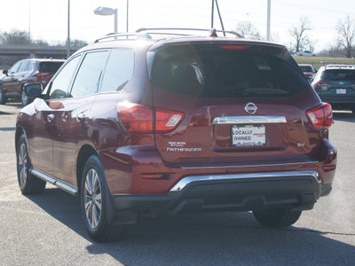 2020 Nissan Pathfinder SV