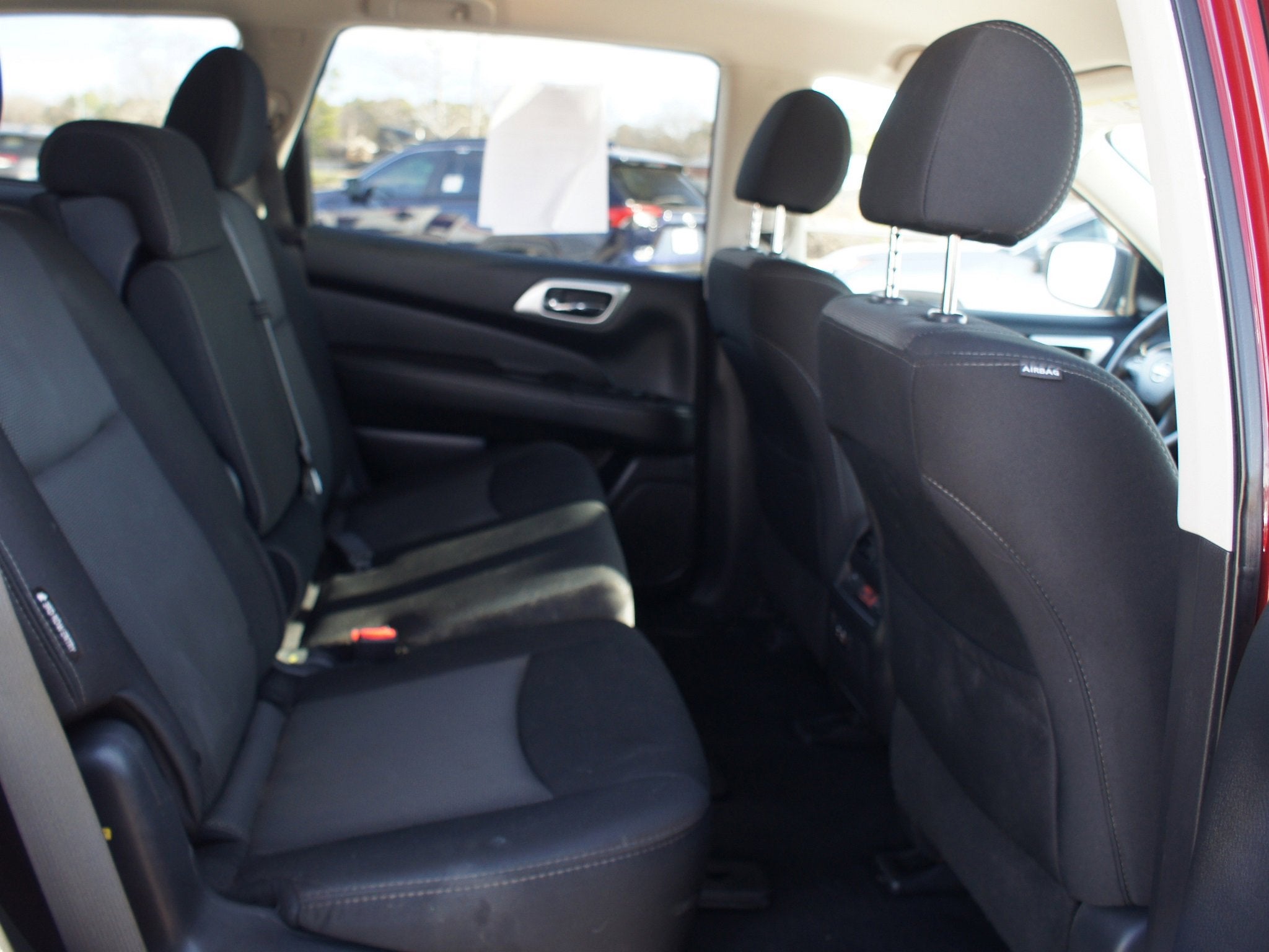 2020 Nissan Pathfinder SV