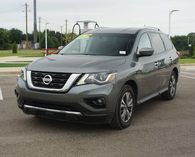 2017 Nissan Pathfinder SV