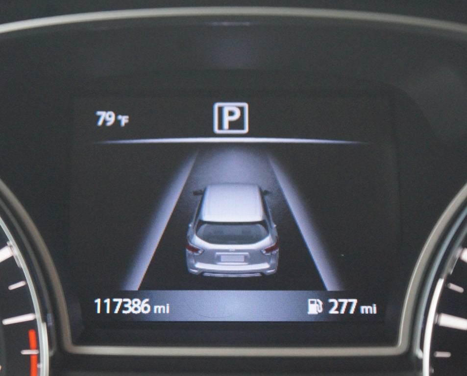 2017 Nissan Pathfinder SV