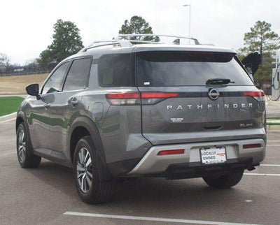 2024 Nissan Pathfinder SL