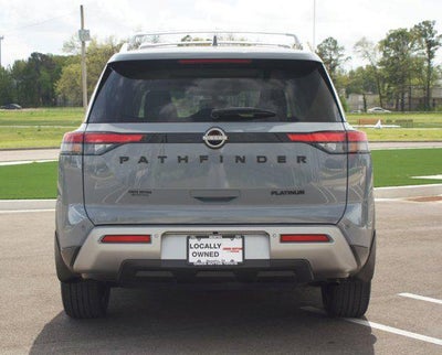 2023 Nissan Pathfinder Platinum