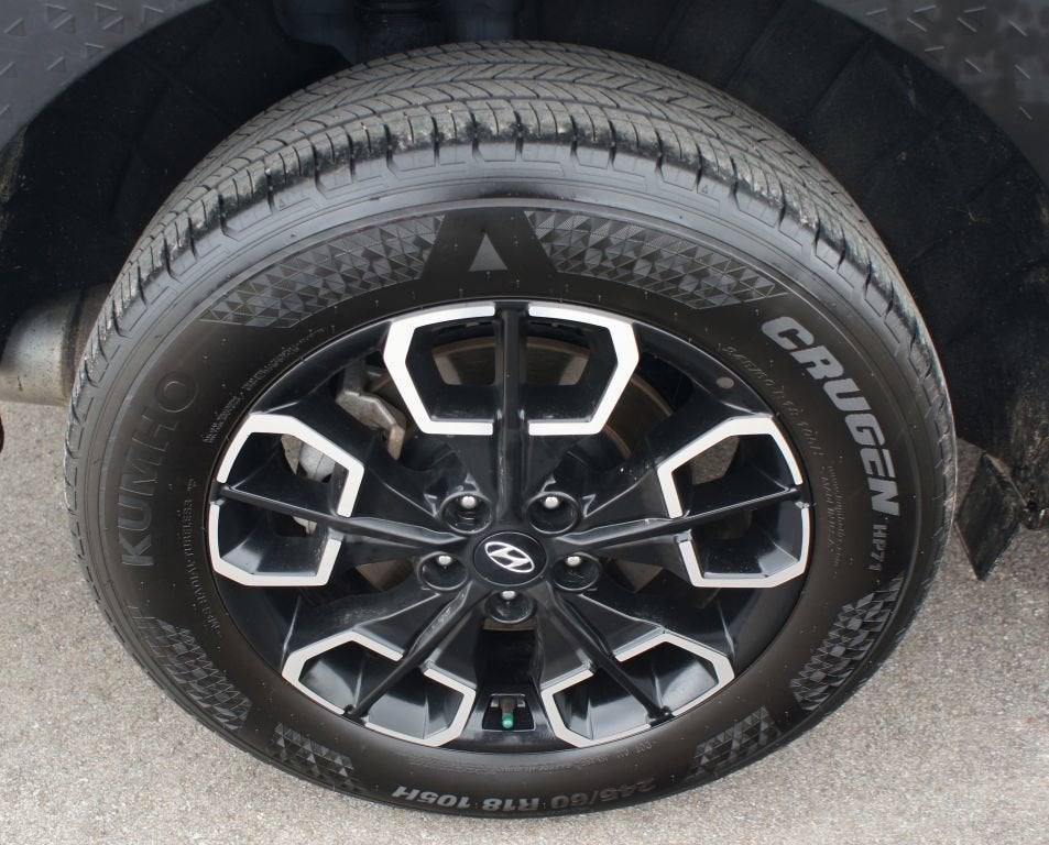 2023 Hyundai Santa Cruz SEL Premium