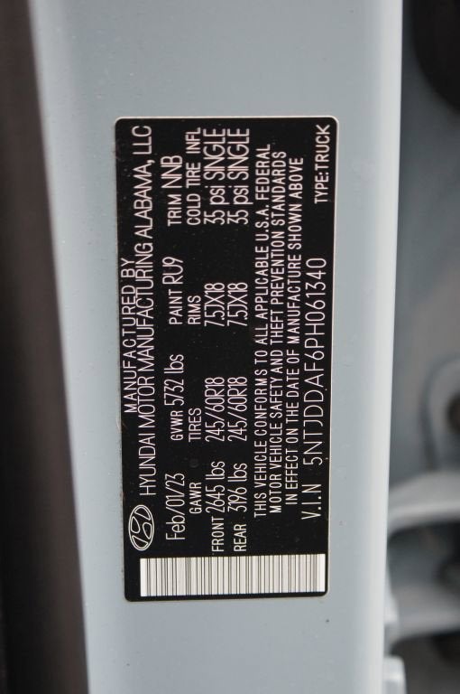 2023 Hyundai Santa Cruz SEL Premium