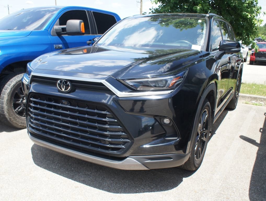 2025 Toyota Grand Highlander Platinum AWD's photo