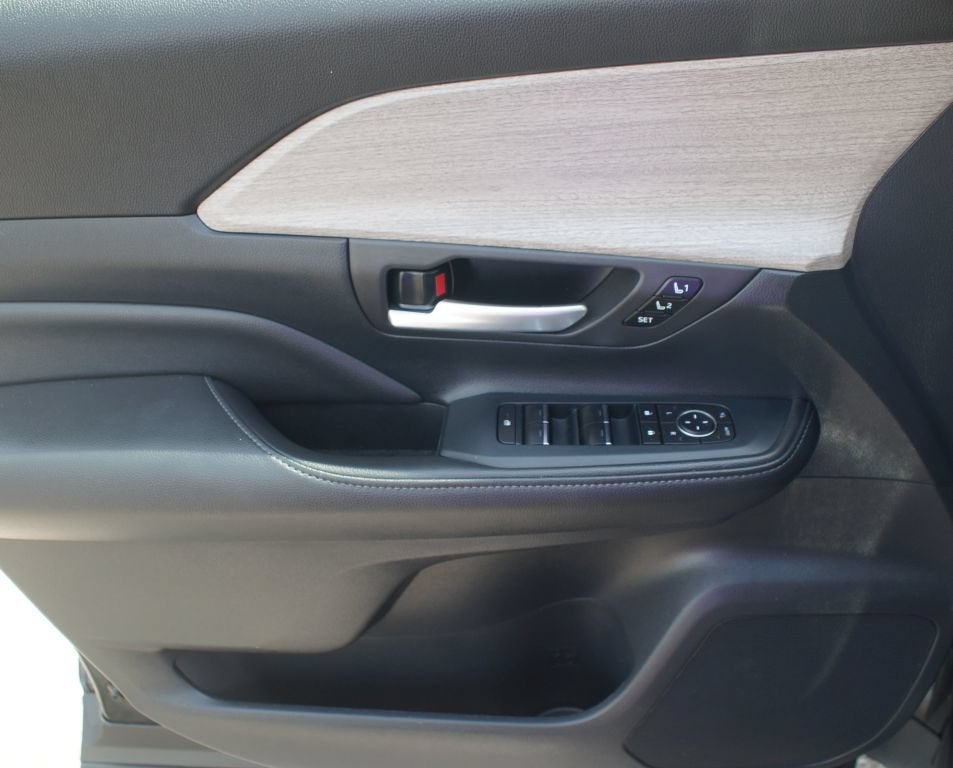 2025 Toyota Grand Highlander Platinum