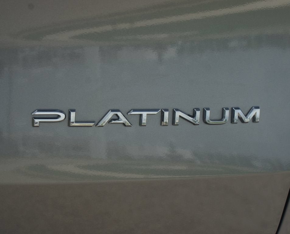 2025 Toyota Grand Highlander Platinum