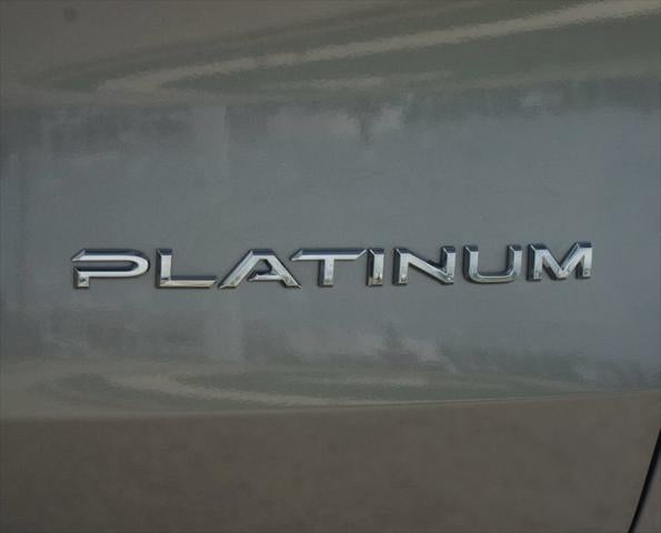 2025 Toyota Grand Highlander Platinum