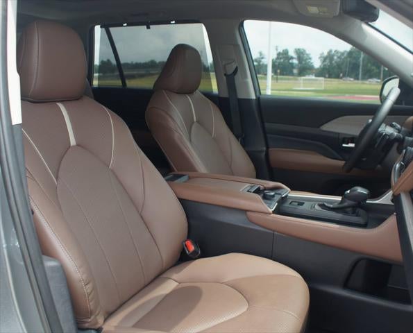 2025 Toyota Grand Highlander Platinum