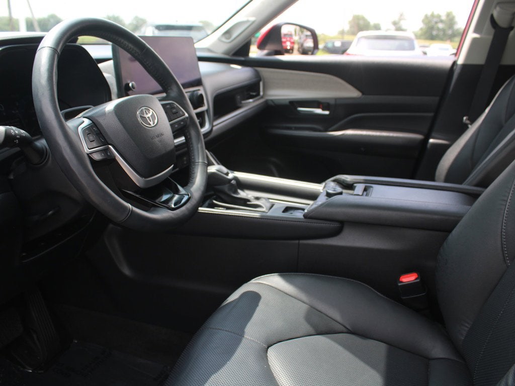 2024 Toyota Grand Highlander Platinum