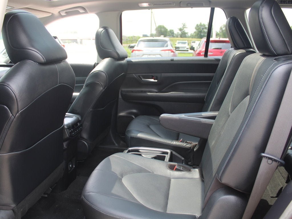 2024 Toyota Grand Highlander Platinum