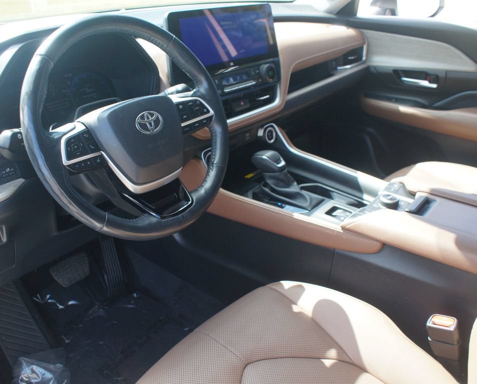 2024 Toyota Grand Highlander Platinum